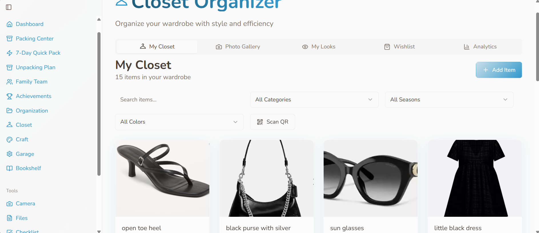 App dashboard screenshot showing packing and organizing features